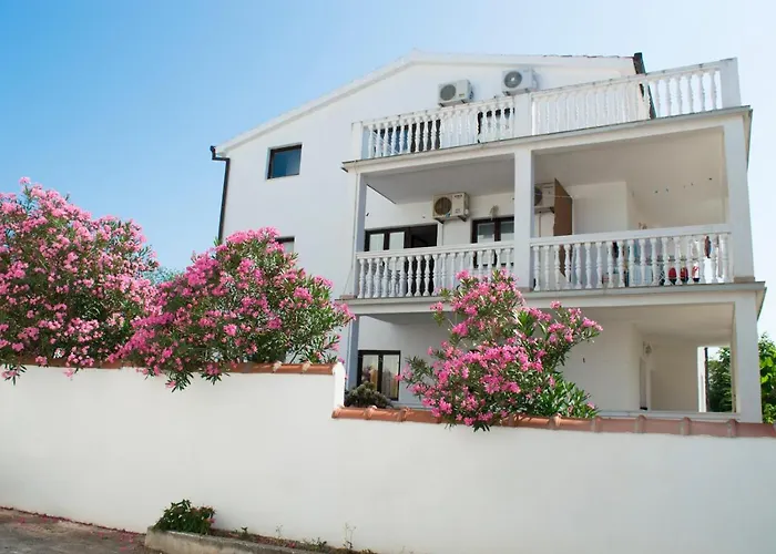 Apartment Dusper Trogir