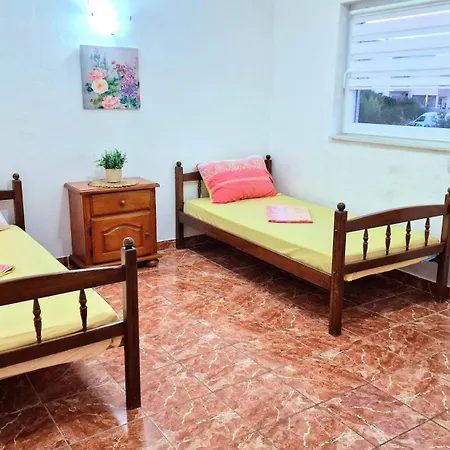 Dusper Apartman *